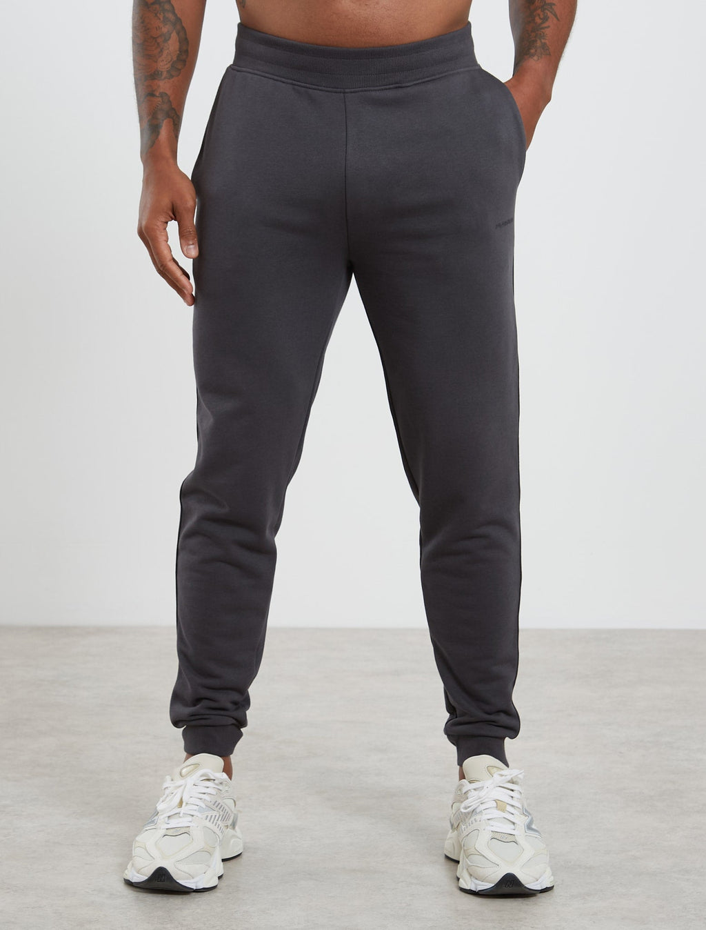 core-loopback-joggers-onyx-grey-1.jpg
