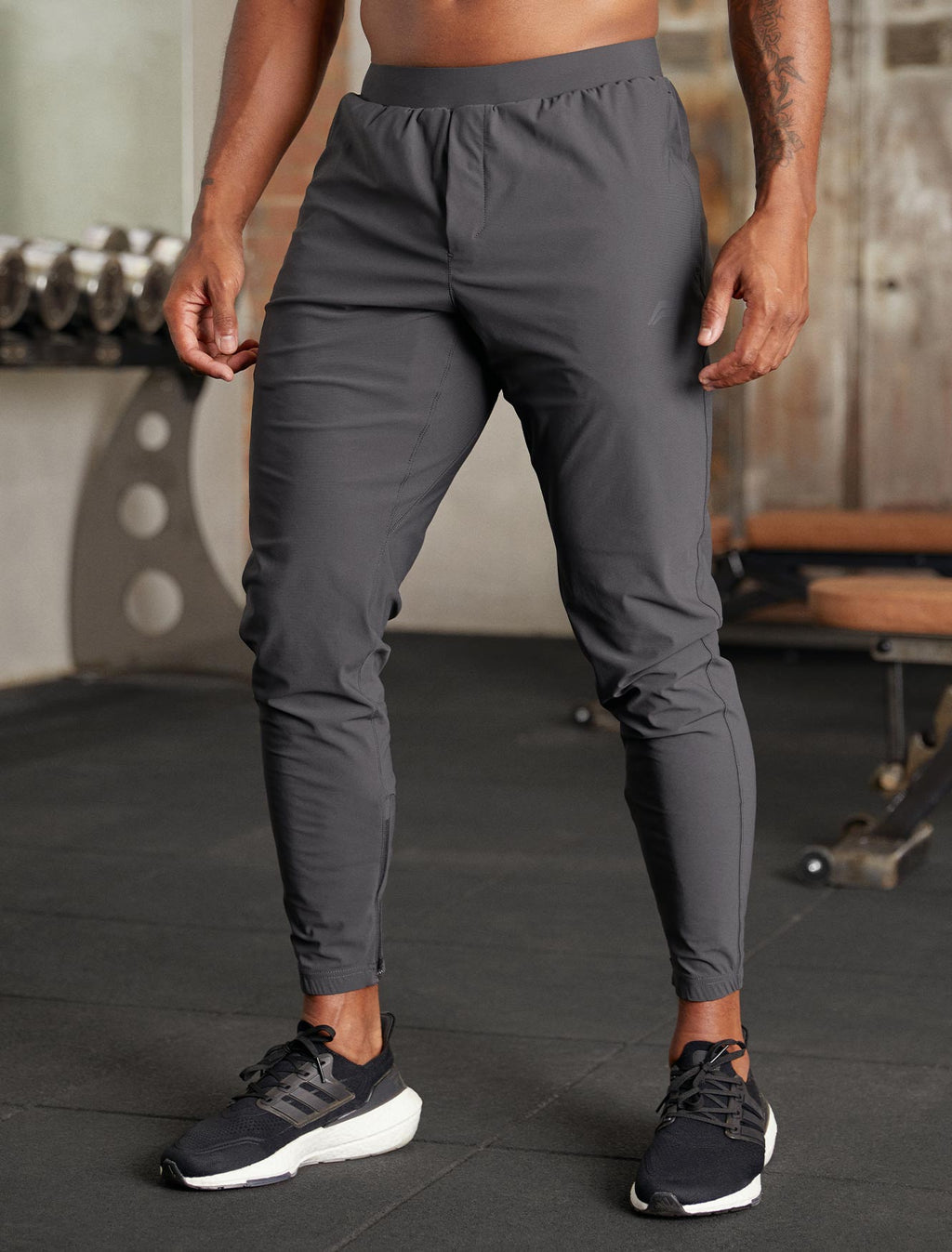hybrid-everyday-joggers-onyx-grey-1.jpg