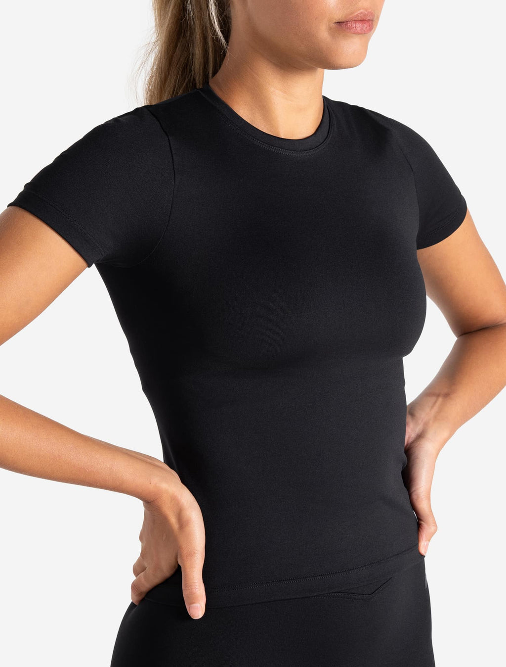 sculpt-seamless-t-shirt-black-1-1.jpg
