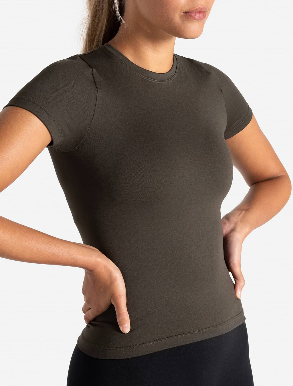 sculpt-seamless-t-shirt-olive-1-1.jpg